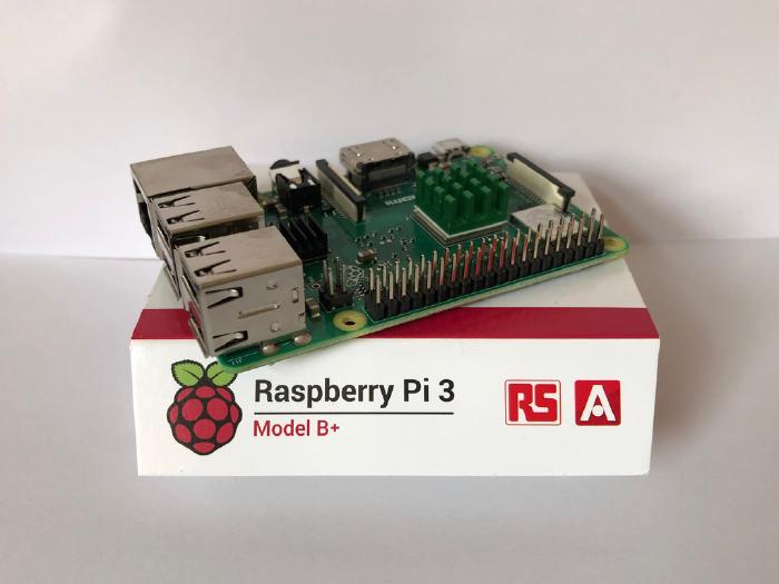 Raspberry Pi 3 Model B+